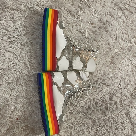 PRIDE plastic high tops one of a kind SO CONFERRABLE - Picture 5 of 6